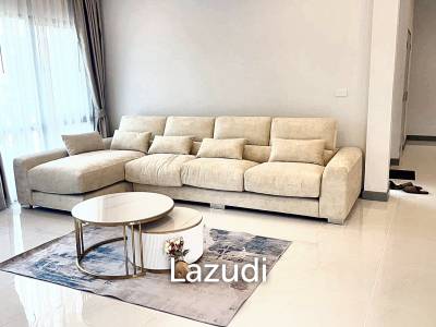 5 Bedrooms 6 Bathrooms 416 SQ.M The City Bangna