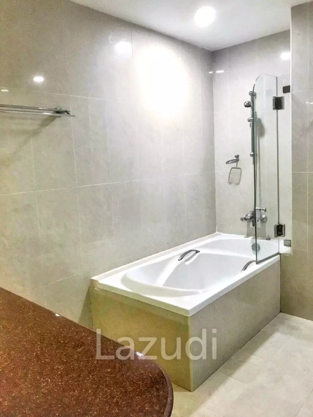 3 Bed 3 Bath 250 SQ.M Baan Sahasthinee