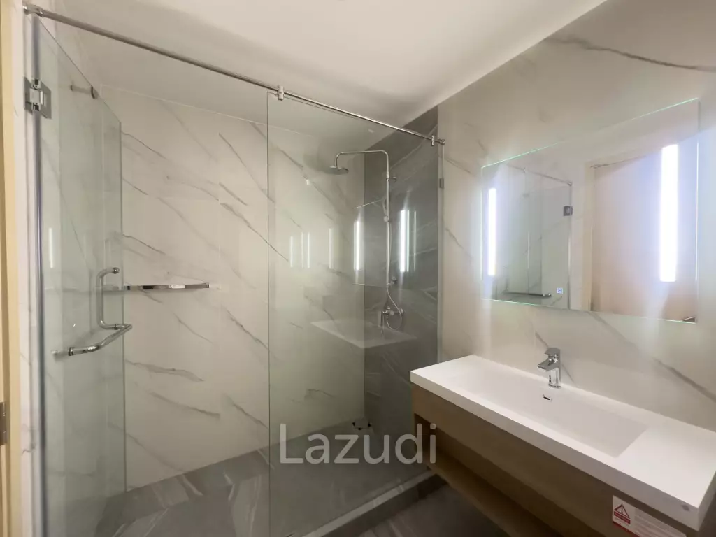 1 Bedroom 1 Bathroom 33.38 SQ.M. Once Pattaya