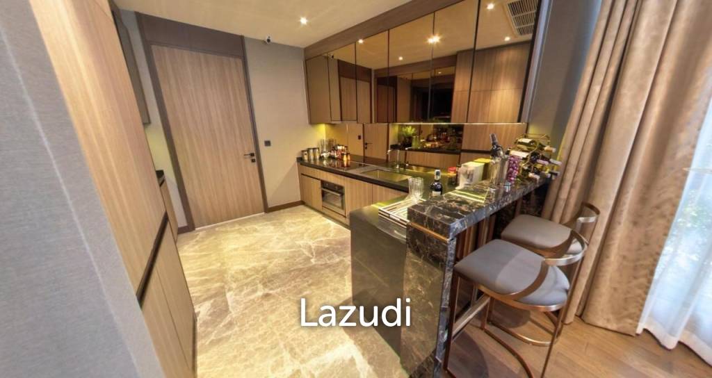 Luxurious 2 Bedroom Condo at AESTIQ Thonglor