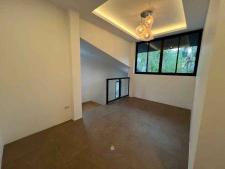 Newly Renovated 4-Bedroom Villa In Saiyuan. Rawai