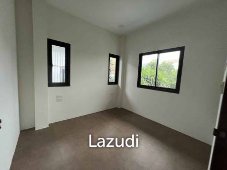 Newly Renovated 4-Bedroom Villa In Saiyuan. Rawai