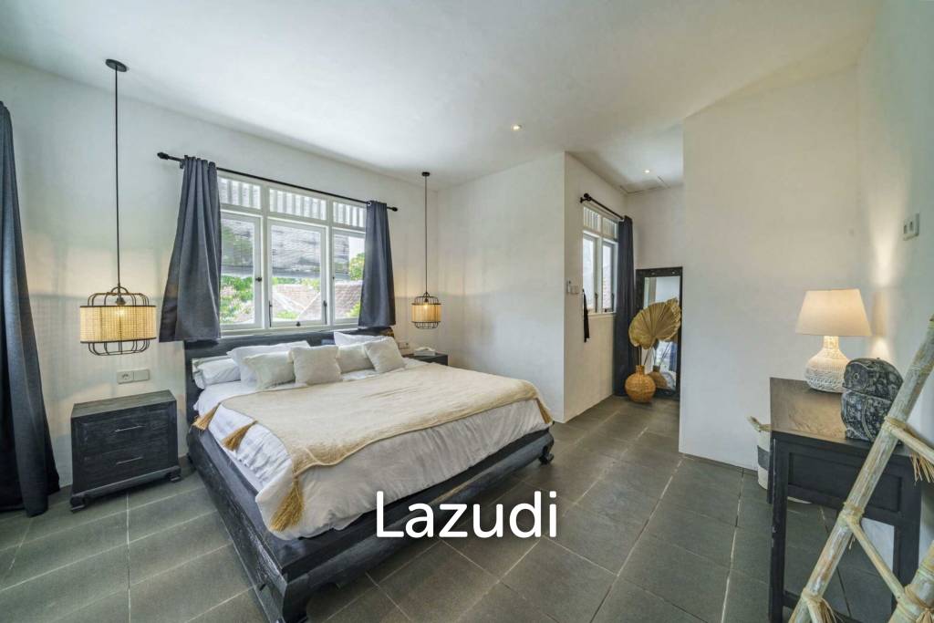 Stunning villa walking distance to Double six Beach