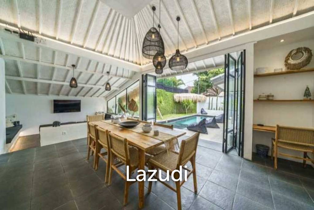 Stunning villa walking distance to Double six Beach