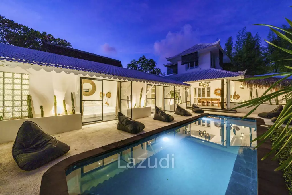 Stunning villa walking distance to Double six Beach