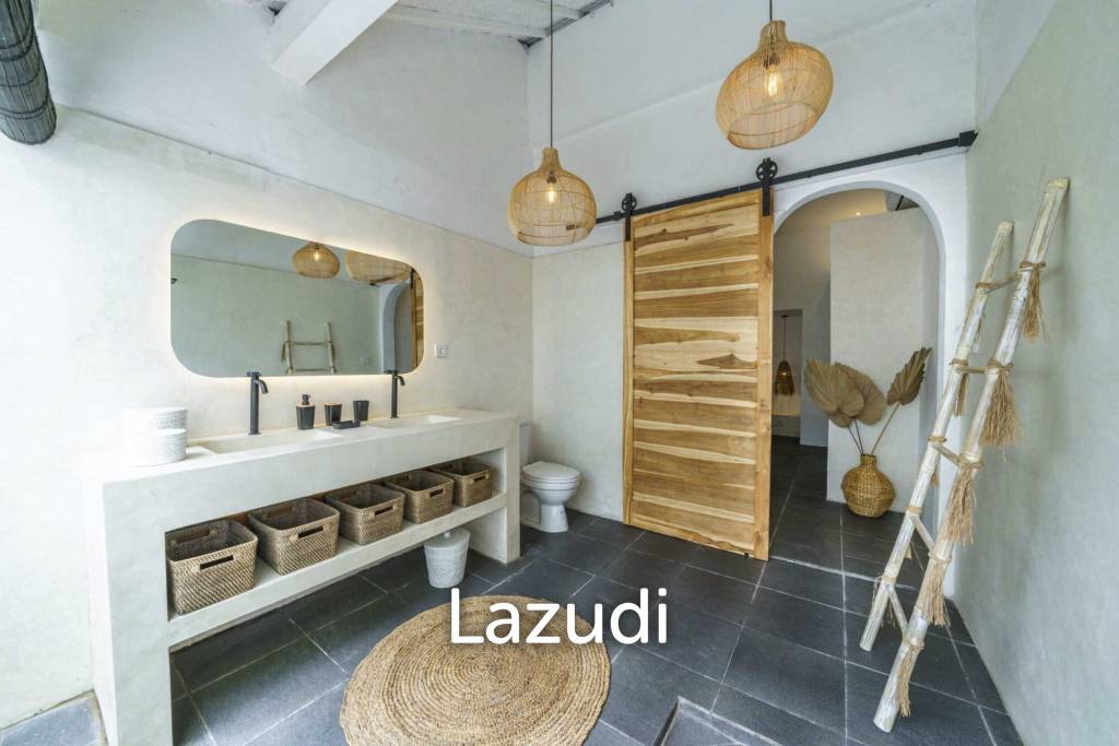 Stunning villa walking distance to Double six Beach