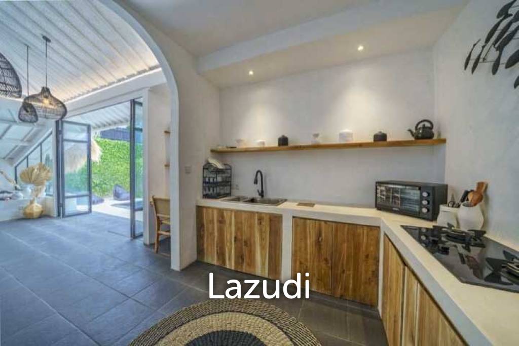 Stunning villa walking distance to Double six Beach