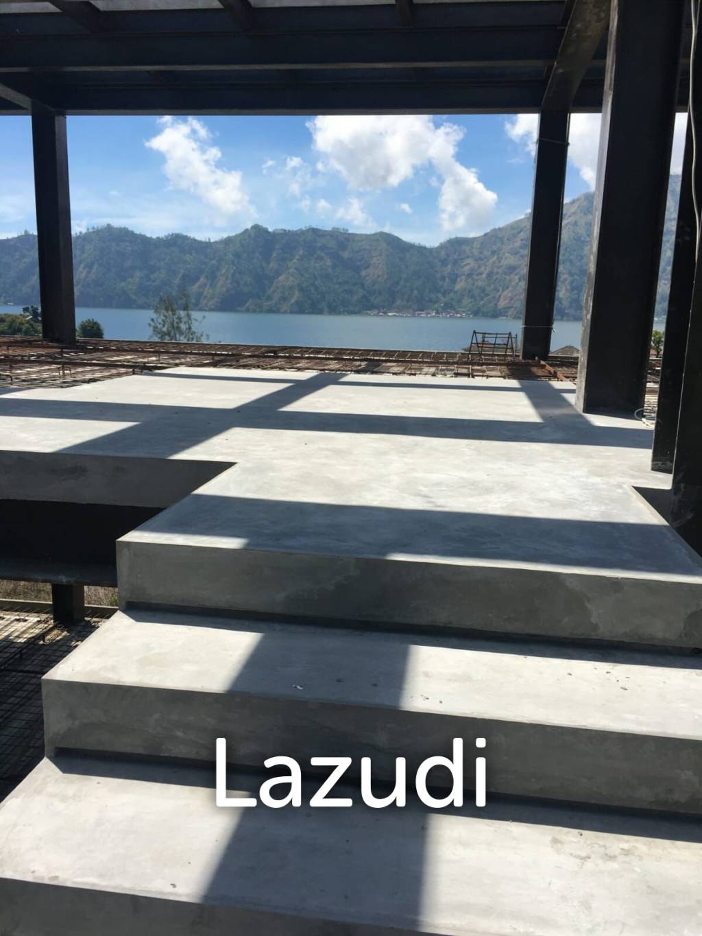 LAKEVIEW LAND WITH UNFINISHED PROJECT IN KINTAMANI