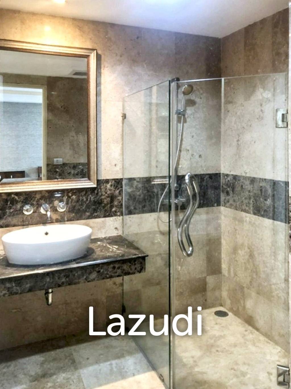 1 Bedroom 1 Bathroom 65 SQ.M Urbana Sathorn