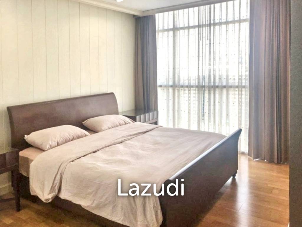 1 Bedroom 1 Bathroom 65 SQ.M Urbana Sathorn