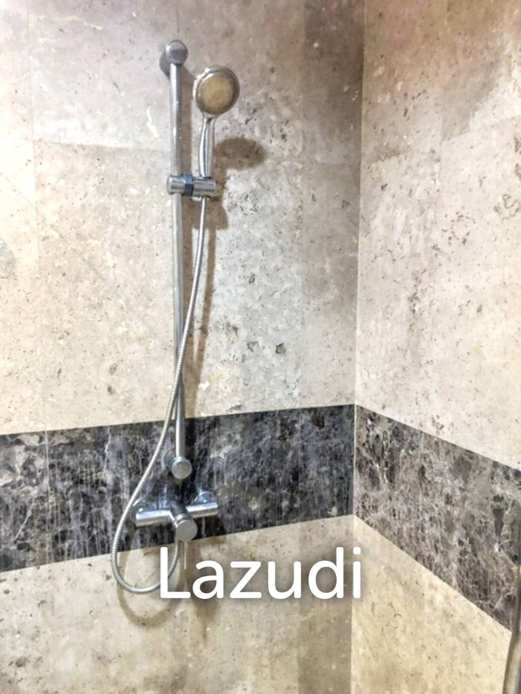 1 Bedroom 1 Bathroom 65 SQ.M Urbana Sathorn