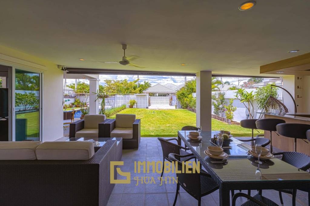 The Lees 3 : 3 Bedroom 2 Bathroom Pool Villa