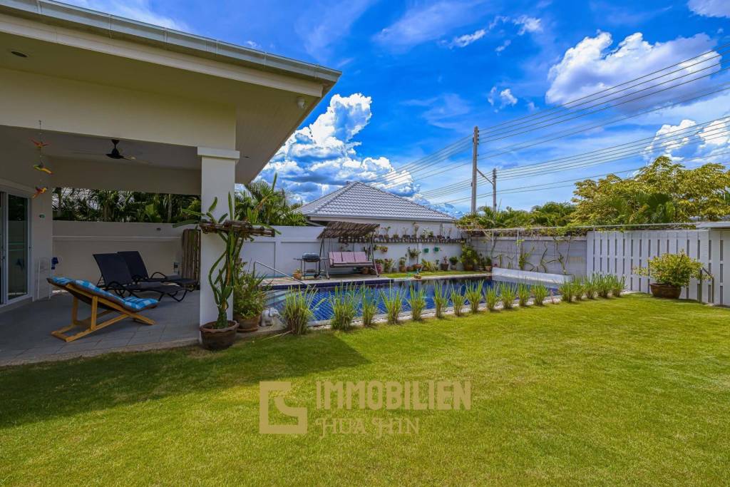 The Lees 3 : 3 Bedroom 2 Bathroom Pool Villa