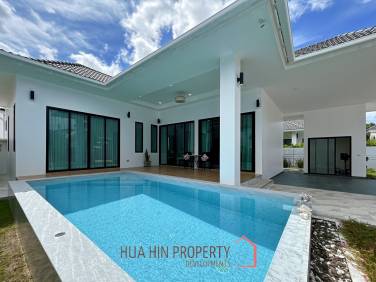 AILEEN VILLA: Modern 3 Bed 3 Bath Pool Villa in Soi 88