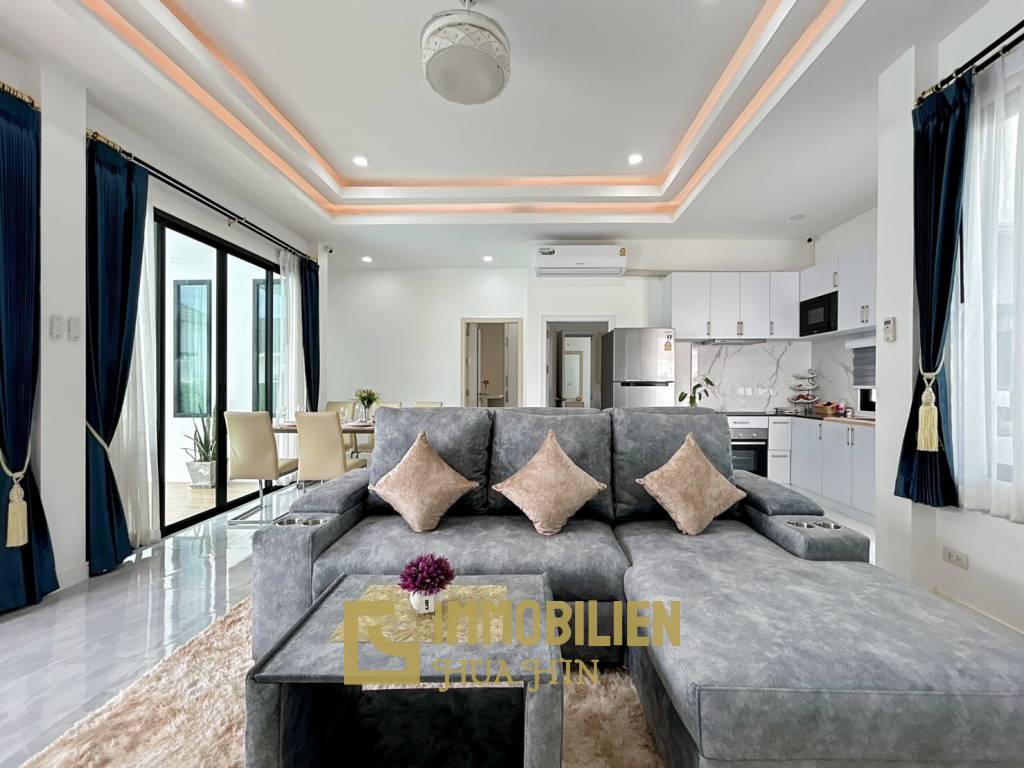 AILEEN VILLA: Modern 3 Bed 3 Bath Pool Villa in Soi 88