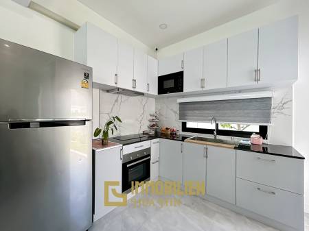 AILEEN VILLA: Modern 3 Bed 3 Bath Pool Villa in Soi 88