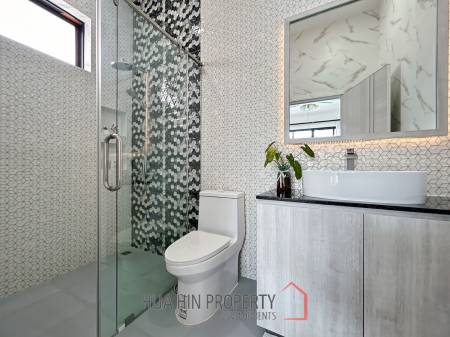 AILEEN VILLA: Modern 3 Bed 3 Bath Pool Villa in Soi 88