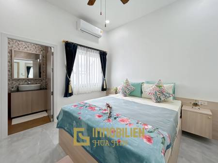 AILEEN VILLA: Modern 3 Bed 3 Bath Pool Villa in Soi 88