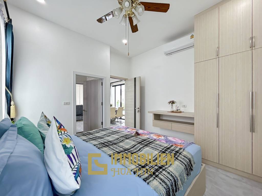 AILEEN VILLA: Modern 3 Bed 3 Bath Pool Villa in Soi 88