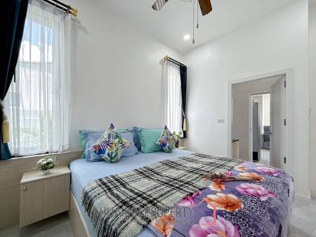 AILEEN VILLA: Modern 3 Bed 3 Bath Pool Villa in Soi 88