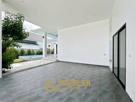 AILEEN VILLA: Moderne Pool Villa mit 3 Schlafzimmern und 3 Bädern in der Soi 88