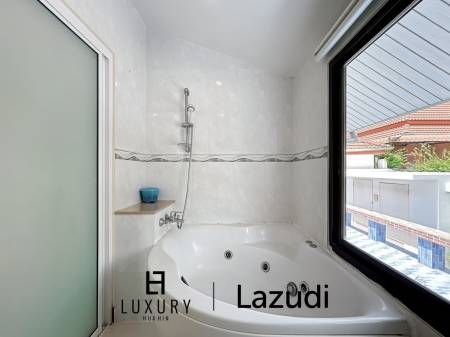 408 metro cuadrado 2 ` 3 Baño Villa de Venta