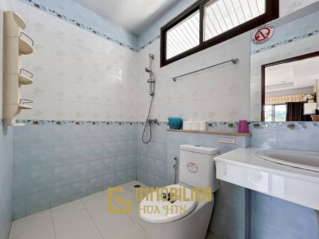 Baan Araya: Pool villa with 2 bedrooms in Soi 102 near the city center