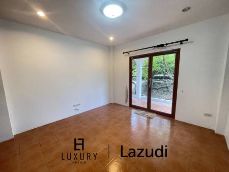 592 metro cuadrado 6 ` 4 Baño Villa de Venta