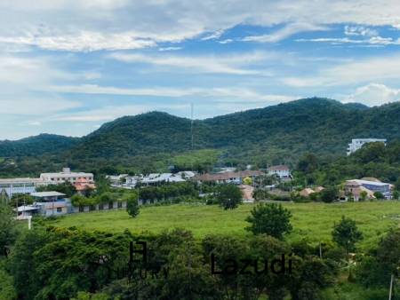 The 88 Condo: 1 bedroom condo with 1 bathroom and mountain views