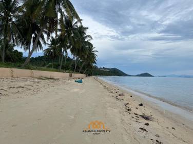 Beach front land near big Hotel Taling Ngam Beach