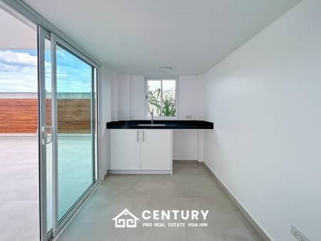 637 ตร.ม 3 เตียง 3 อาบน้ำ วิลล่า For ขาย