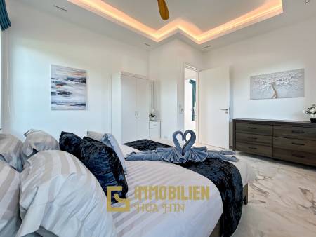 3 Bed 3 Bath 280 SQ.M Villa Palm Avenue 4