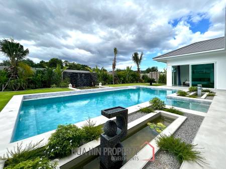 3 Bed 3 Bath 280 SQ.M Villa Palm Avenue 4