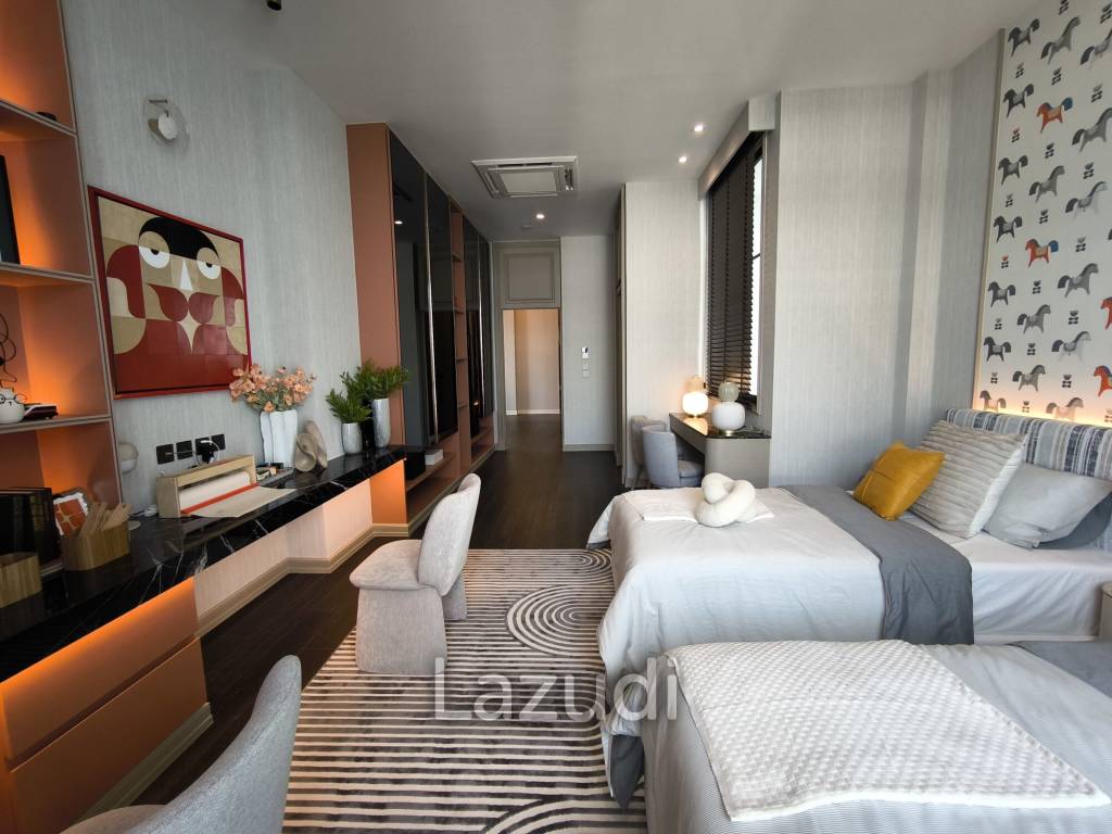 Ultra Luxury 6 Bedroom Detached House