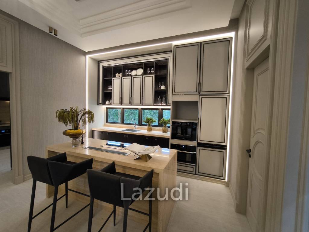 Ultra Luxury 6 Bedroom Detached House