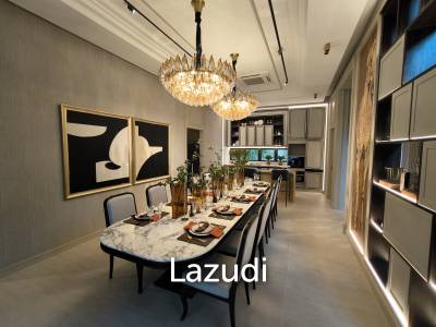 Ultra Luxury 6 Bedroom Detached House