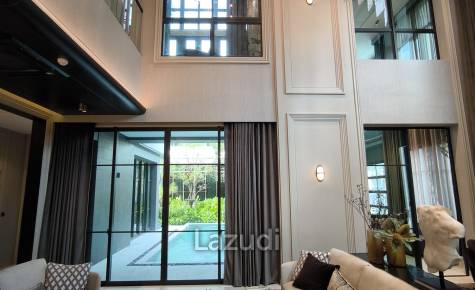 Ultra Luxury 6 Bedroom Detached House