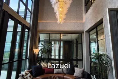 Ultra Luxury 6 Bedroom Detached House