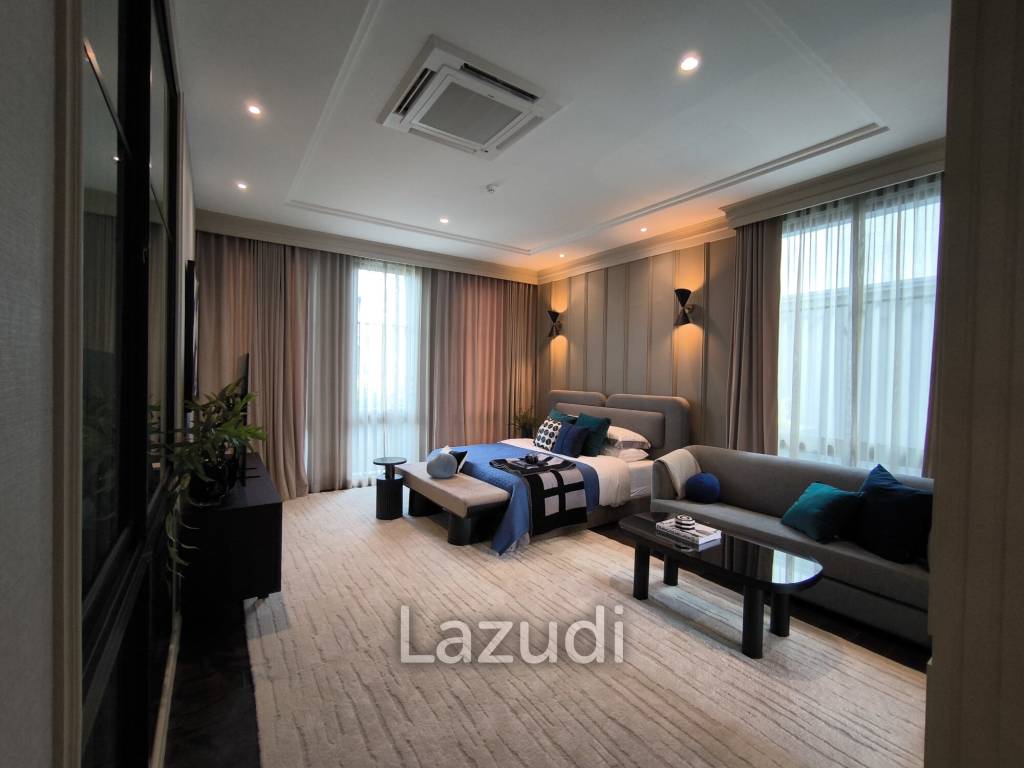 Ultra Luxury 6 Bedroom Detached House