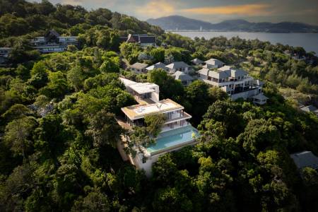 Villa Amarisa: Exquisite Clifftop Sanctuary on Millionaires Mile with Panoramic Andaman Sea Views Villa Amarisa: Exquisite Clifftop Sanctuary on Millionaires Mile with Panoramic Andaman Sea Views