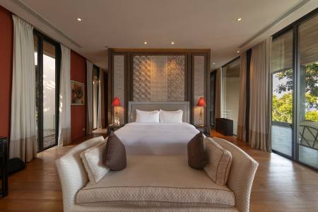 Villa Amarisa: Exquisite Clifftop Sanctuary on Millionaires Mile with Panoramic Andaman Sea Views Villa Amarisa: Exquisite Clifftop Sanctuary on Millionaires Mile with Panoramic Andaman Sea Views