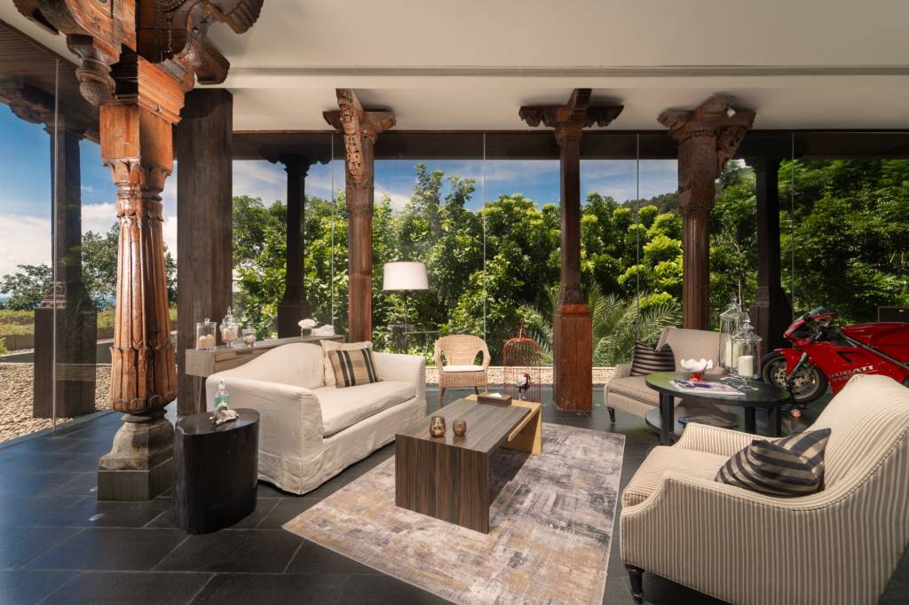 Villa Amarisa: Exquisite Clifftop Sanctuary on Millionaires Mile with Panoramic Andaman Sea Views Villa Amarisa: Exquisite Clifftop Sanctuary on Millionaires Mile with Panoramic Andaman Sea Views