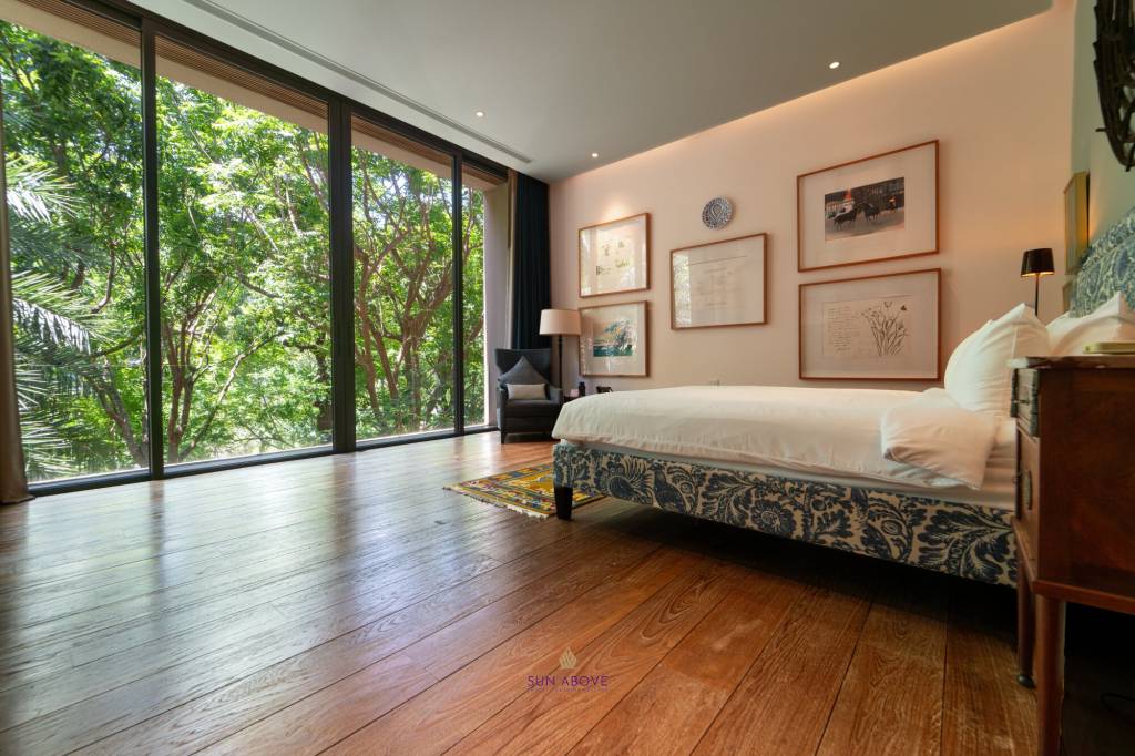 Villa Amarisa: Exquisite Clifftop Sanctuary on Millionaires Mile with Panoramic Andaman Sea Views