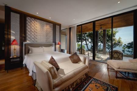 Villa Amarisa: Exquisite Clifftop Sanctuary on Millionaires Mile with Panoramic Andaman Sea Views Villa Amarisa: Exquisite Clifftop Sanctuary on Millionaires Mile with Panoramic Andaman Sea Views