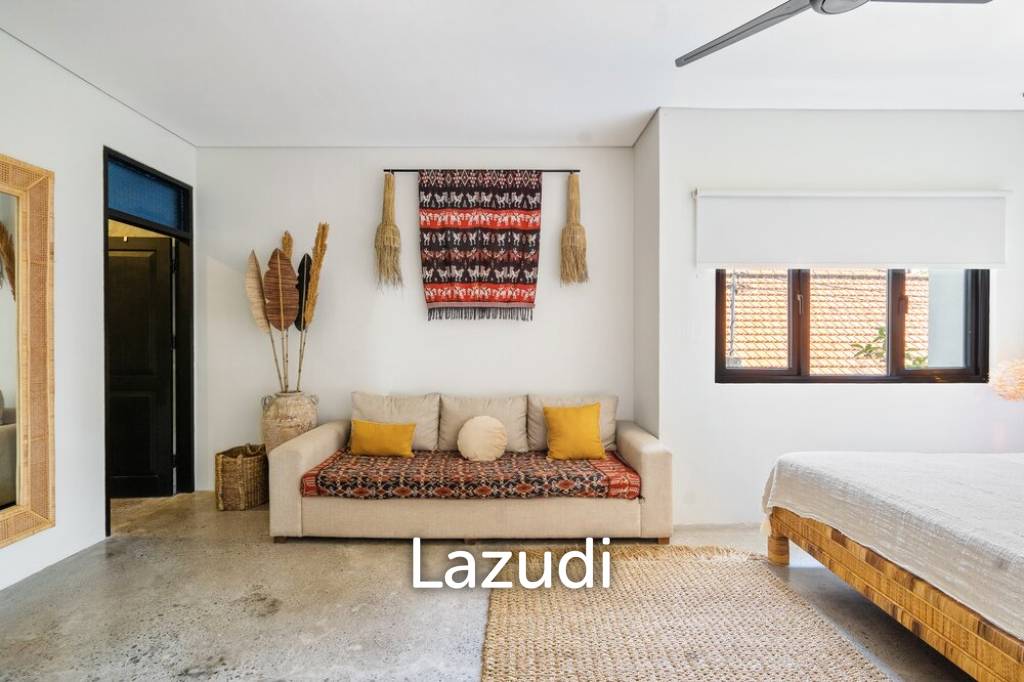 Stunning 5 Bedroom Villa in Prime Berawa – Great Investment Opportunity with Two Retail Shops