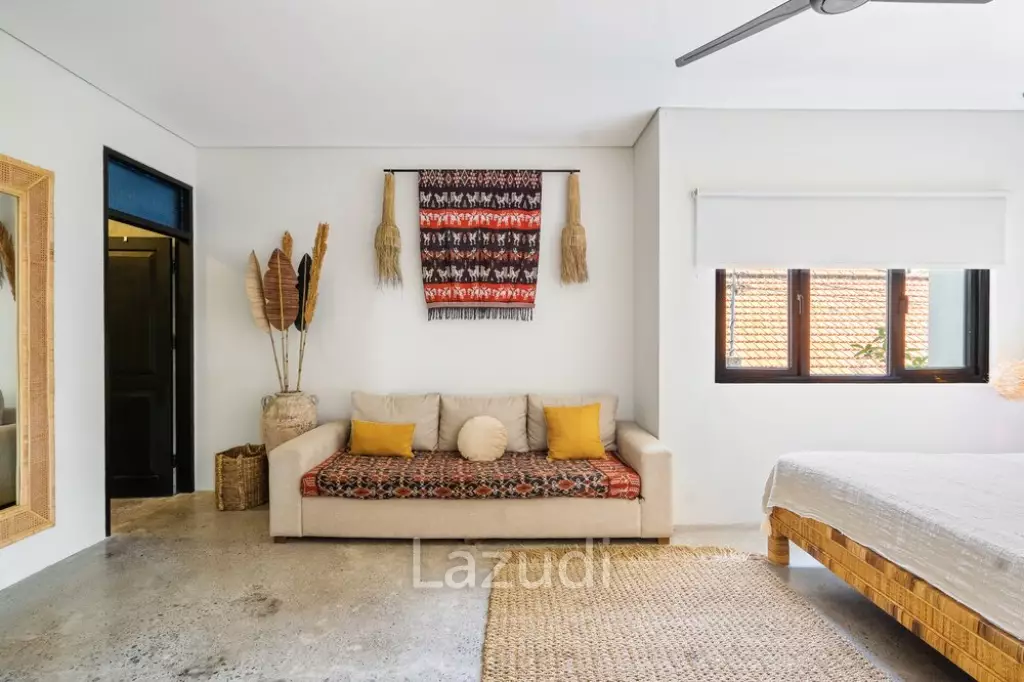Stunning 5 Bedroom Villa in Prime Berawa – Great Investment Opportunity with Two Retail Shops