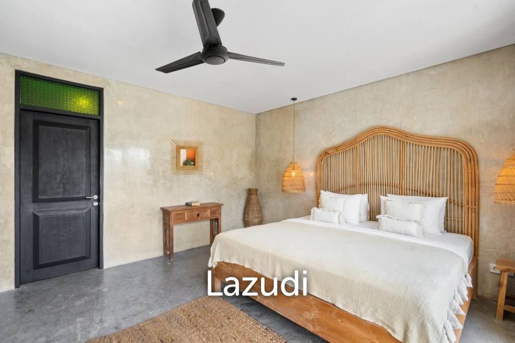 Stunning 5 Bedroom Villa in Prime Berawa – Great Investment Opportunity with Two Retail Shops
