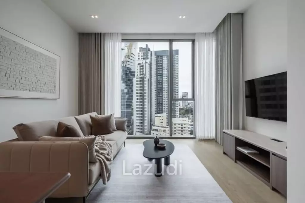 2 Bed 2 Bath 75.83 SQ.M. The Strand Thonglor