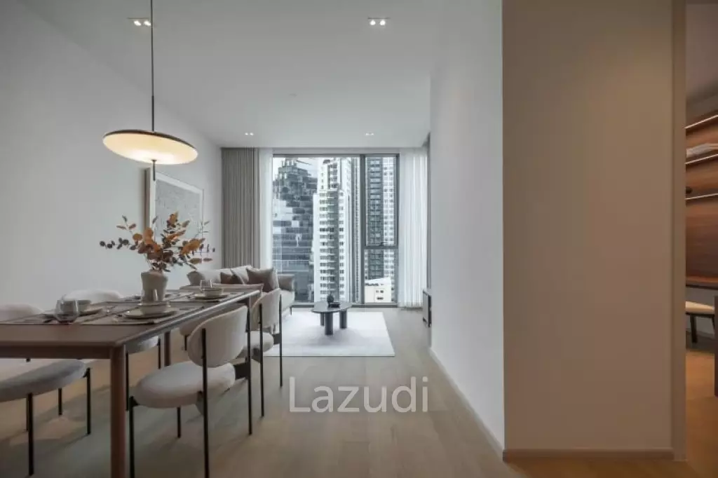 2 Bed 2 Bath 75.83 SQ.M. The Strand Thonglor
