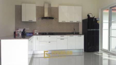 336 metro cuadrado 3 ` 2 Baño Villa de Venta